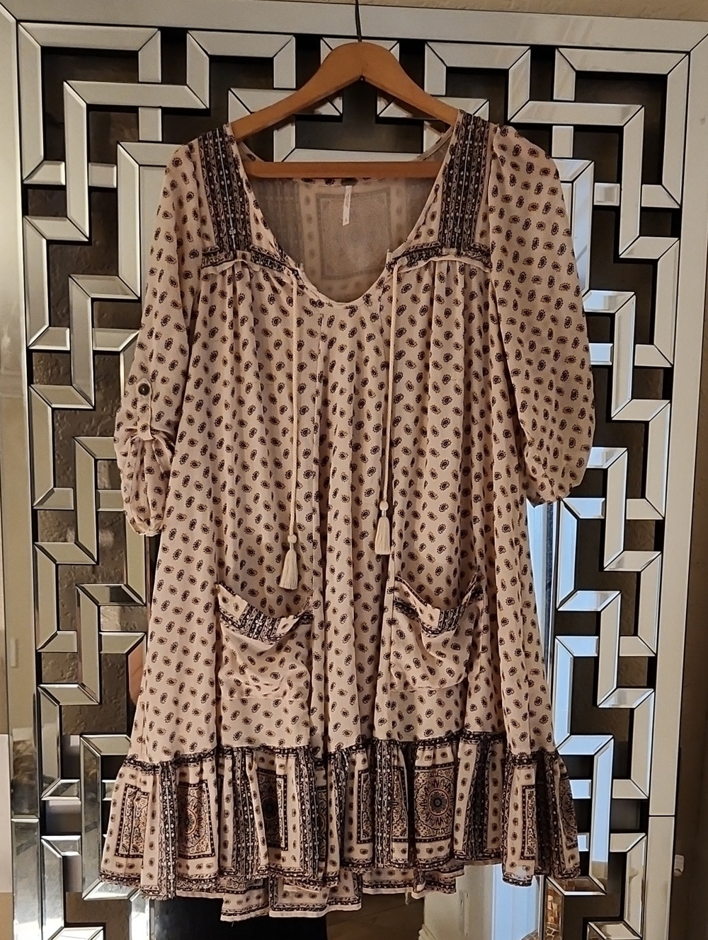 Free People Dress Small Boho Cream Printed Tiered Peasant Dress.